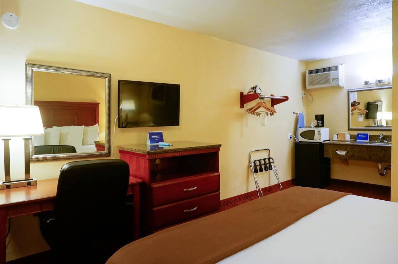 Rodeway Inn Santa Clara Dış mekan fotoğraf